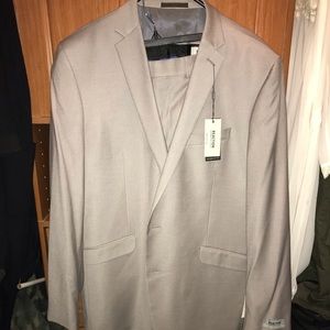 Kenneth Cole 2 pc Suit